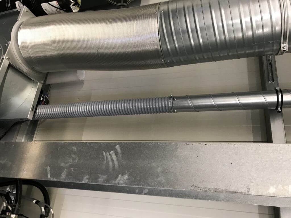 Metal tubing